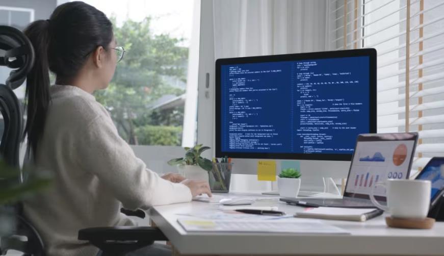 滴道区企业数字化解决方案：机器学习赋能商业模式升级的核心路径
